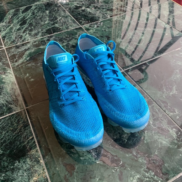 nike vapormax blue orbit